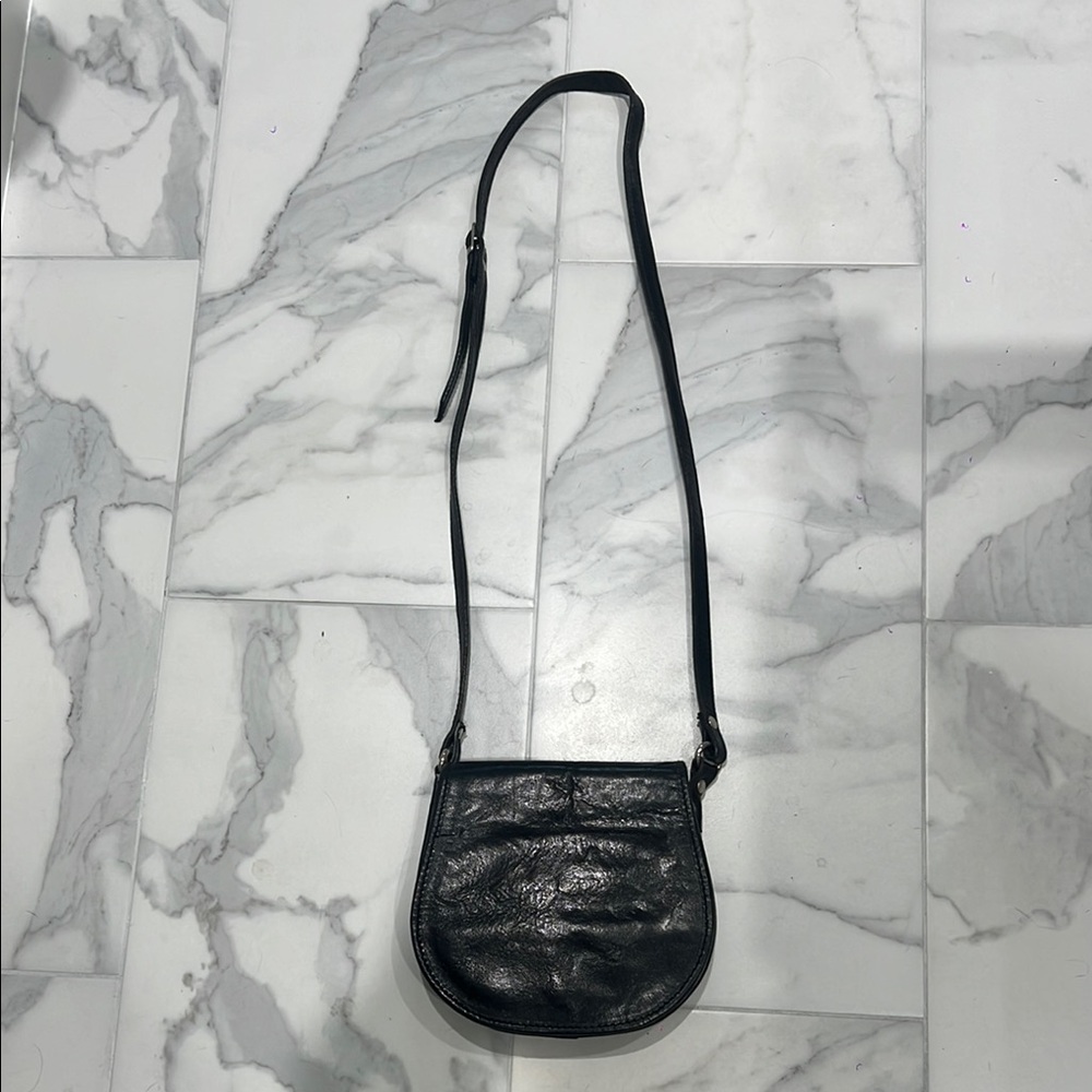 Elegant Black Leather Crossbody Bag